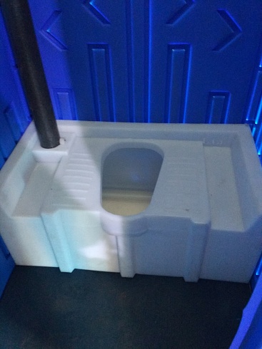 Туалетная кабина для стройки Эконом с азиатским баком в Тамбове .Тел. 8(910)9424007